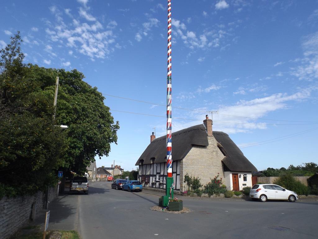 Your Home From Home On The Edge Of The Cotswolds Evesham Eksteriør billede